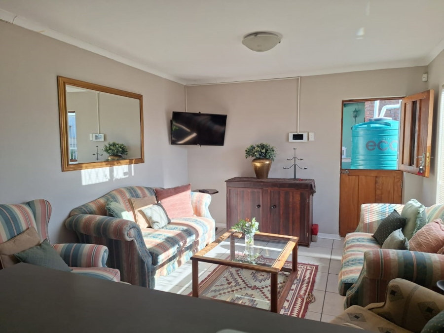 4 Bedroom Property for Sale in Bothasrus Eastern Cape